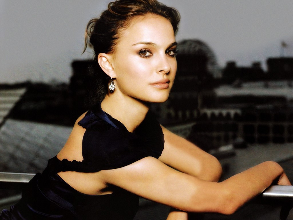 Solve Israels Problems Please Share Our Articlesisraeli Born Natalie Portman Is Hollywoods 